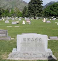 Chase Kearl and Hazel Loveless grave in Logan, Utah